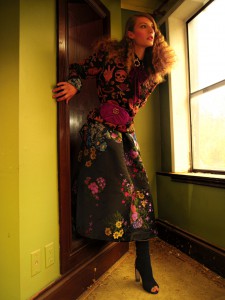 Photographer: Regen Chen
Hair & Makeup Artist: Liz Yu